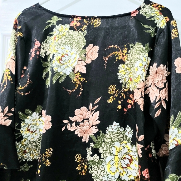 NY Collection Women's Floral Long Sleeve Ruffled Blouse Size L - Picture 8 of 12